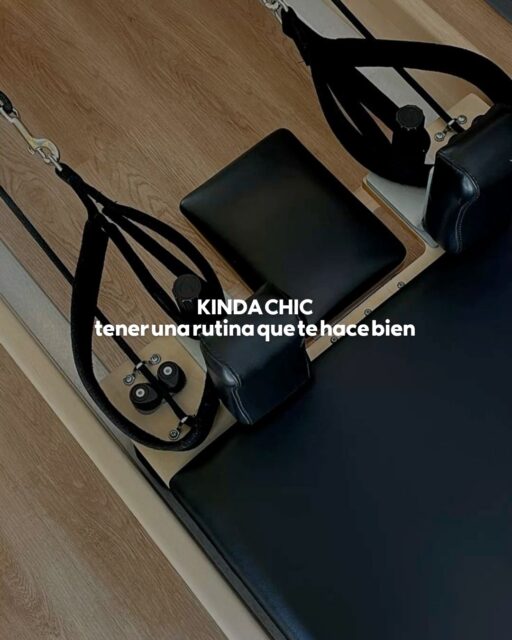 Perquè hi ha rutines que no se senten com una obligació, se senten com aquell moment del dia que et reserves per a tu...And that's kinda chic ✨➡️ Si ja tens la teva plaça, ens veiem demà a duo. I si encara no has fet el pas, les inscripcions continuen obertes.#Pilates #Reformer #Barreformer #Terrassa